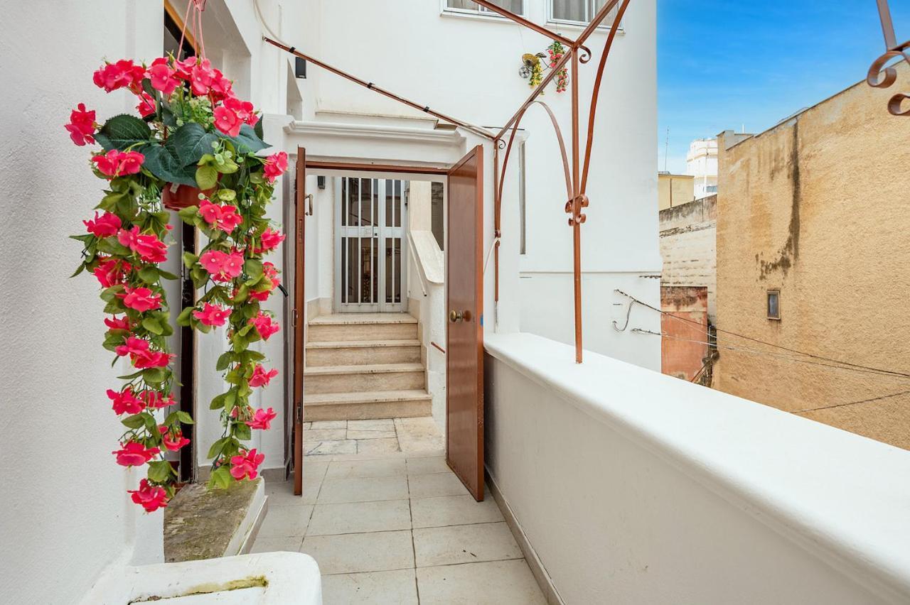 Appartamento Standard Massafra Exterior photo